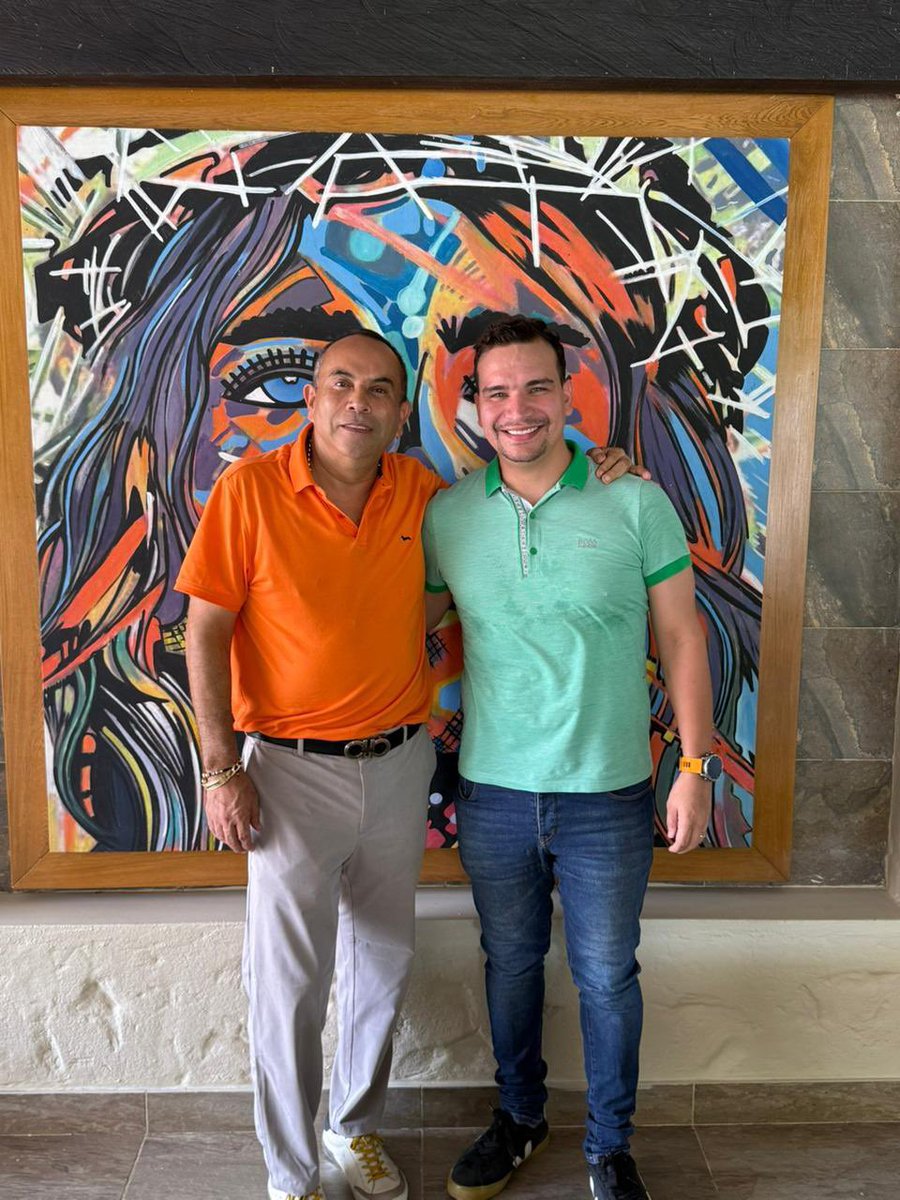 Joselberrocall2's tweet photo. #OjoAlDato familia Pérez-Posada cierra Fila con Félix Gutiérrez, apoyando el proyecto de @AnaPaolaGarciaU.  Renovacion politica y nuevos horizontes para Córdoba. 
#SeMueveLaCosaPolitica 
#DejandoHuelllas https://t.co/UOqtOf9Qwv