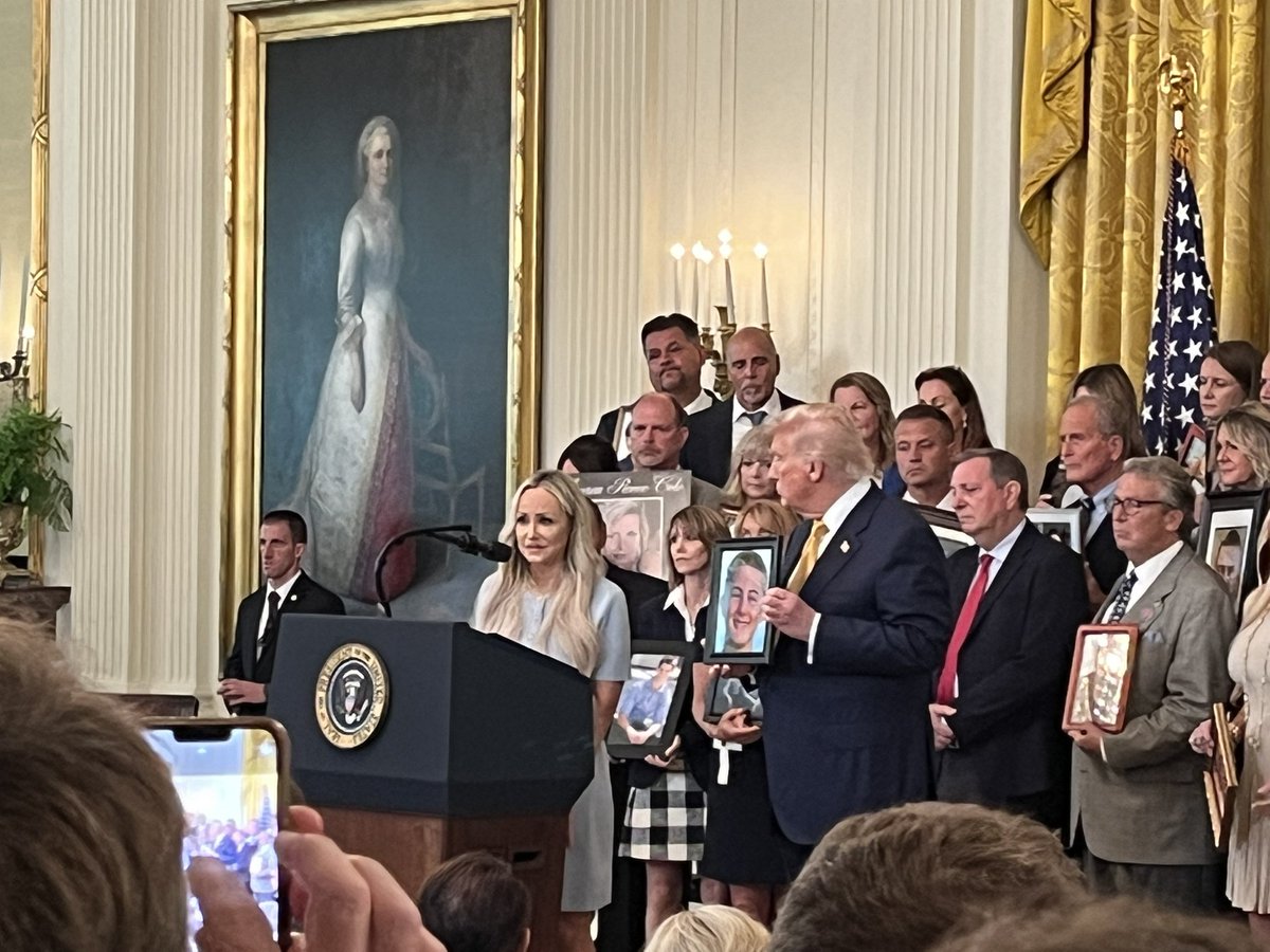 Gilbertson_DC's tweet image. Anne Fundner, who lost her 15 year old son, Weston, to fentanyl poisoning, speaks at the HALT Act signing ceremony as @POTUS holds Weston’s photo
“President Trump, for four years, we felt ignored, but you've changed that,” Fundner said