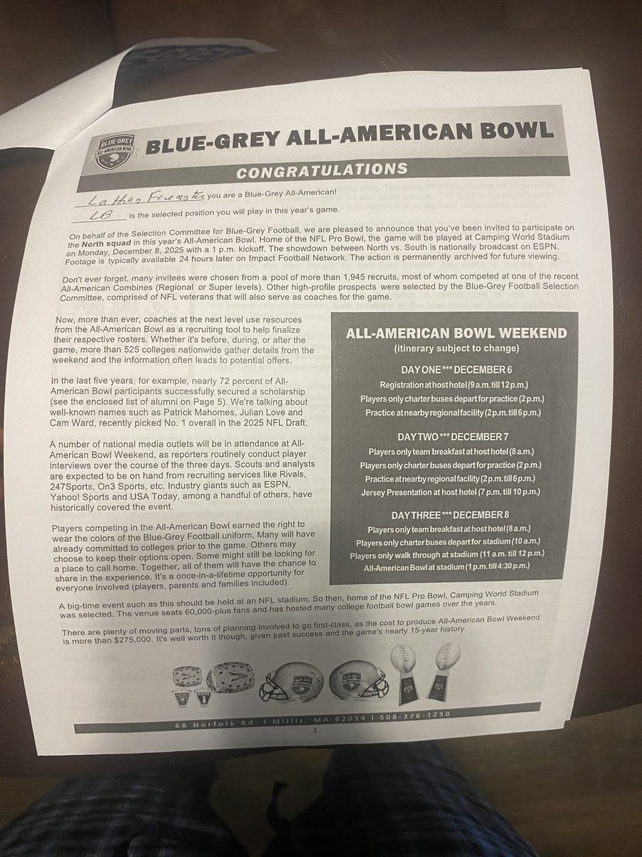 lathan_feemster's tweet image. Thank you @BlueGreyFB for the invitation to the blue-grey all American bowl #AGTG @TDBELL29 @coachherron @KingsMountainFB @KniceINC @CHARLOTTEFOOTB1