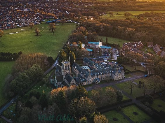 BelmontAbbeyUK's tweet image. PAX! Today we warmly welcome the monks of The Community of St Gregory The Great (formerly at Downside) to live with us at Belmont. We pray that this time of discernment together may be blessed by an openness to the Holy Spirit and guided by the Rule of our Holy Father Benedict.