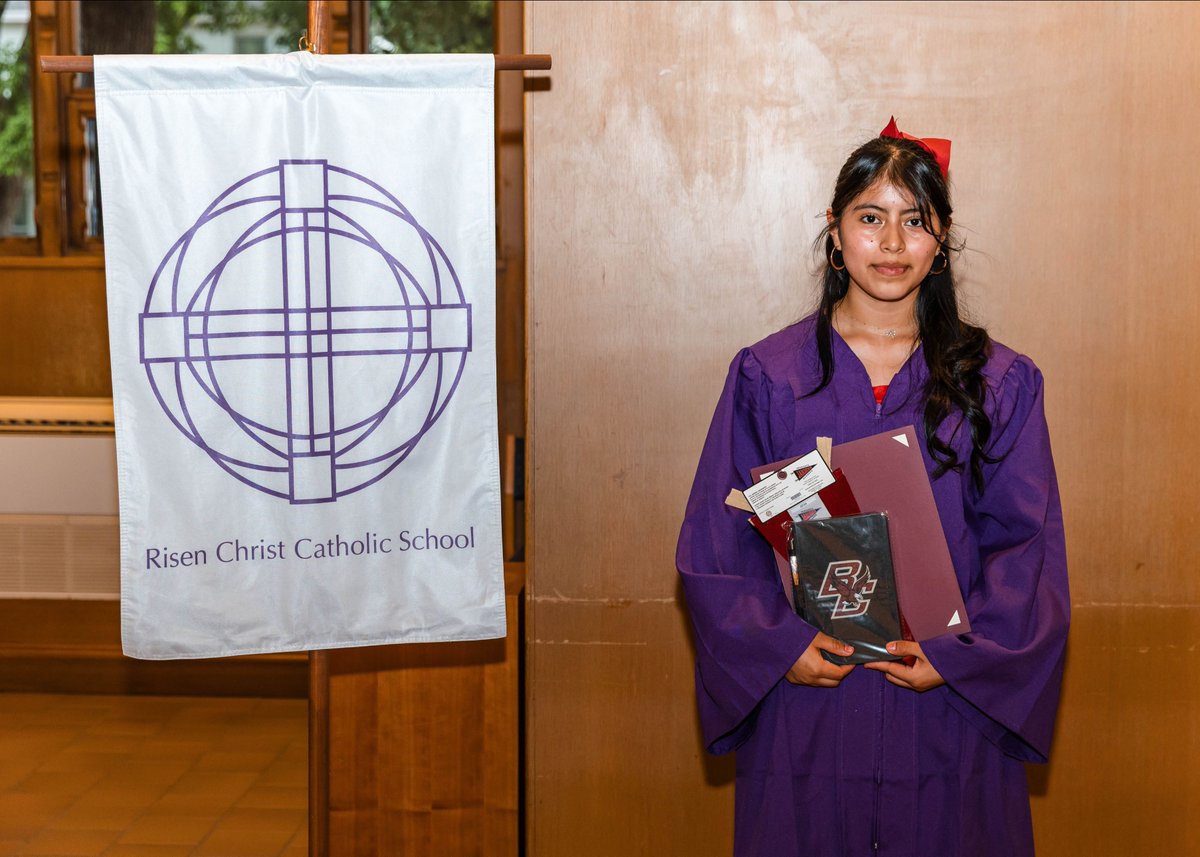 Join us in congratulating incoming 9th grader Samantha, who took 1st place in the national TWIN-CS Writing and Public Speaking Contest! 🏆

Her powerful essay celebrated the beauty of bilingualism and shared how attending Risen Christ helped her find both confidence &amp; community.