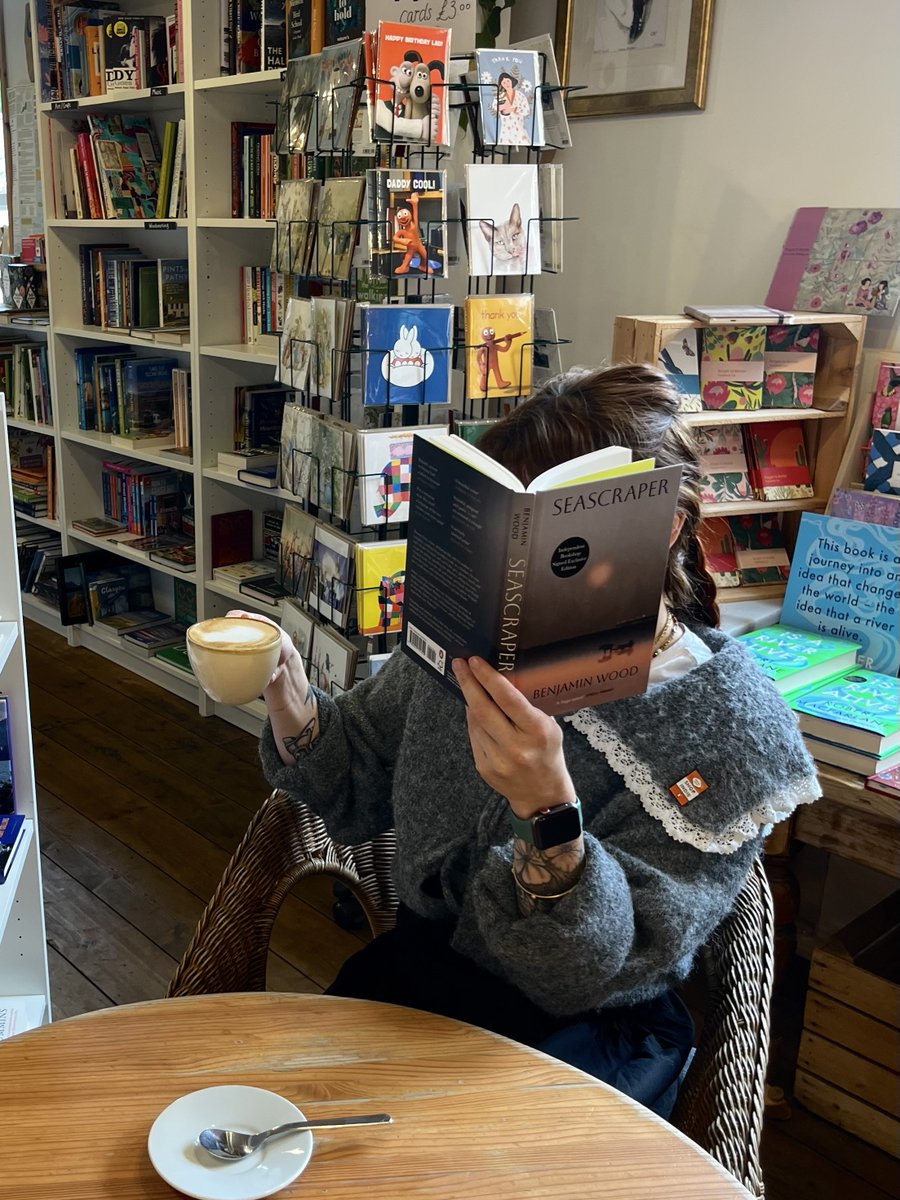 Viking Books UK tweet media