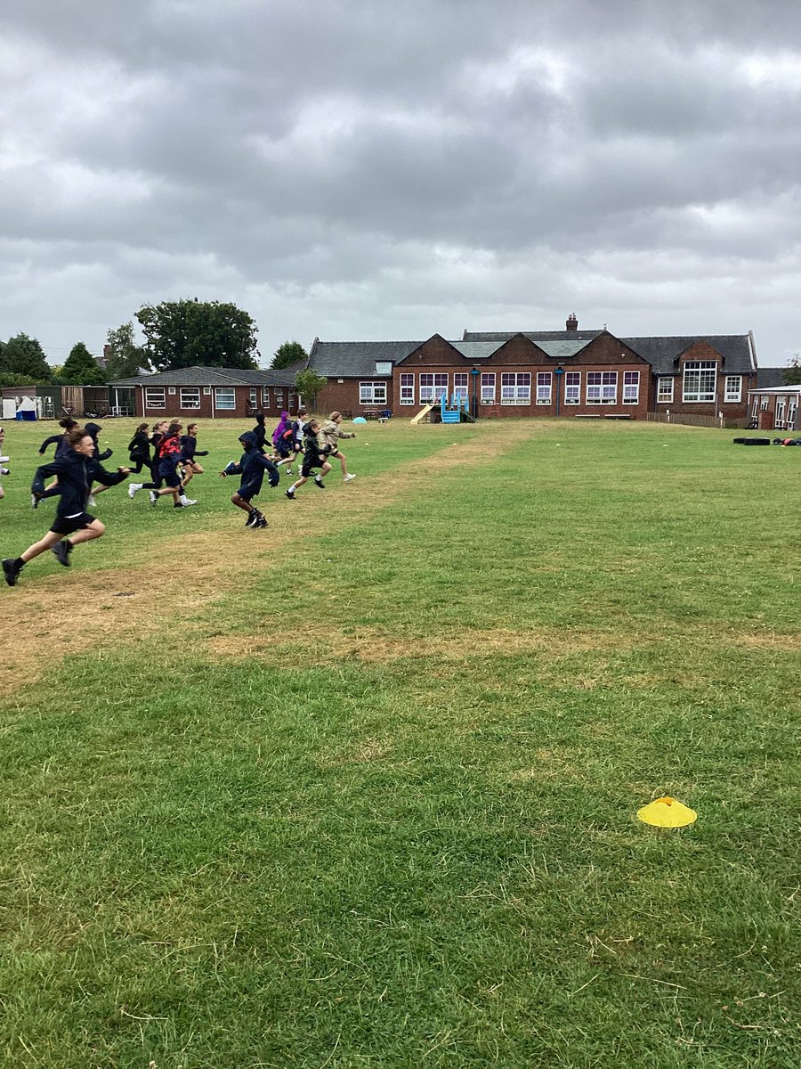 Higher Bebington Junior School tweet media