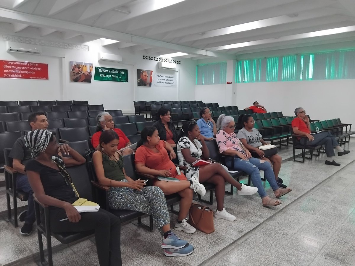 citmacamaguey's tweet photo. Efectúan en la @DtccCamaguey con la participación de #CITMACamaguey I Taller nacional de Gestión Documental y Archivo, donde se trataron temas relacionados con
Actualización de procedimientos para la organización entre otros.
#CUBARCHIVOS.
#CITMACamaguey https://t.co/dpzgOuFWyz