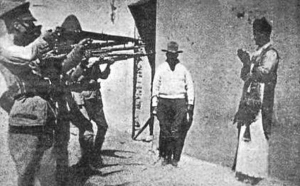 rgilzuarth's tweet image. Cancelan la libertad de expresión con victimizaciones feministoides; vandalizan criminalmente la Ciudad para culpar a los “gringos” de 30 años de su desorden; ahora, usan dinero público para incitar el conflicto religioso.
No sólo destruyen instituciones: son plutarcos de guerra…