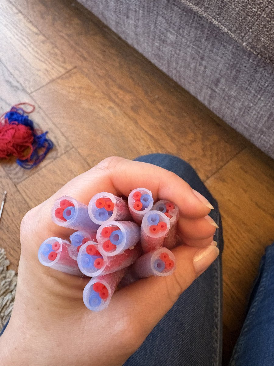 rachelgemma90's tweet image. D.I.Y. umbilical cord stumps for UVC practice 🤩
Cost me about £20 in total to make 10 stumps.