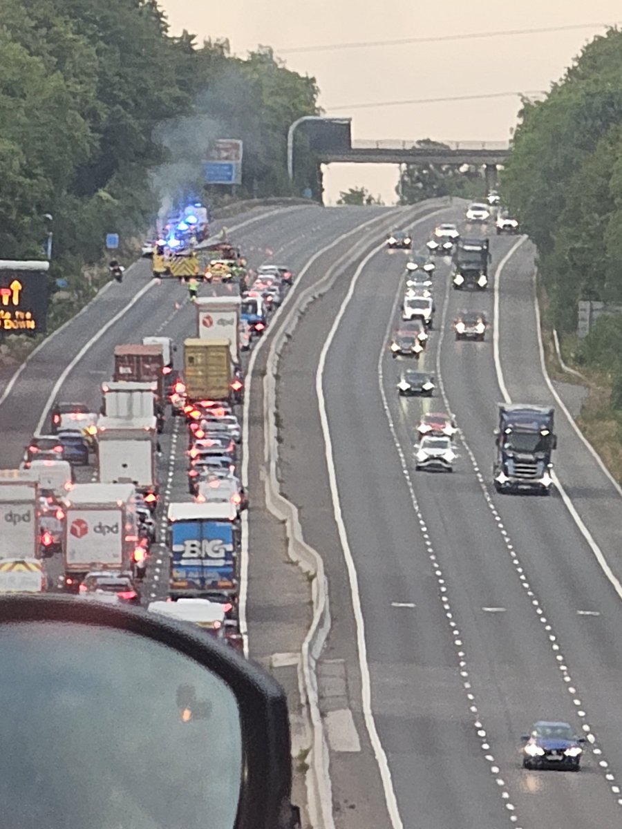 #m3 car fire, traffic queue near Shawford J11
