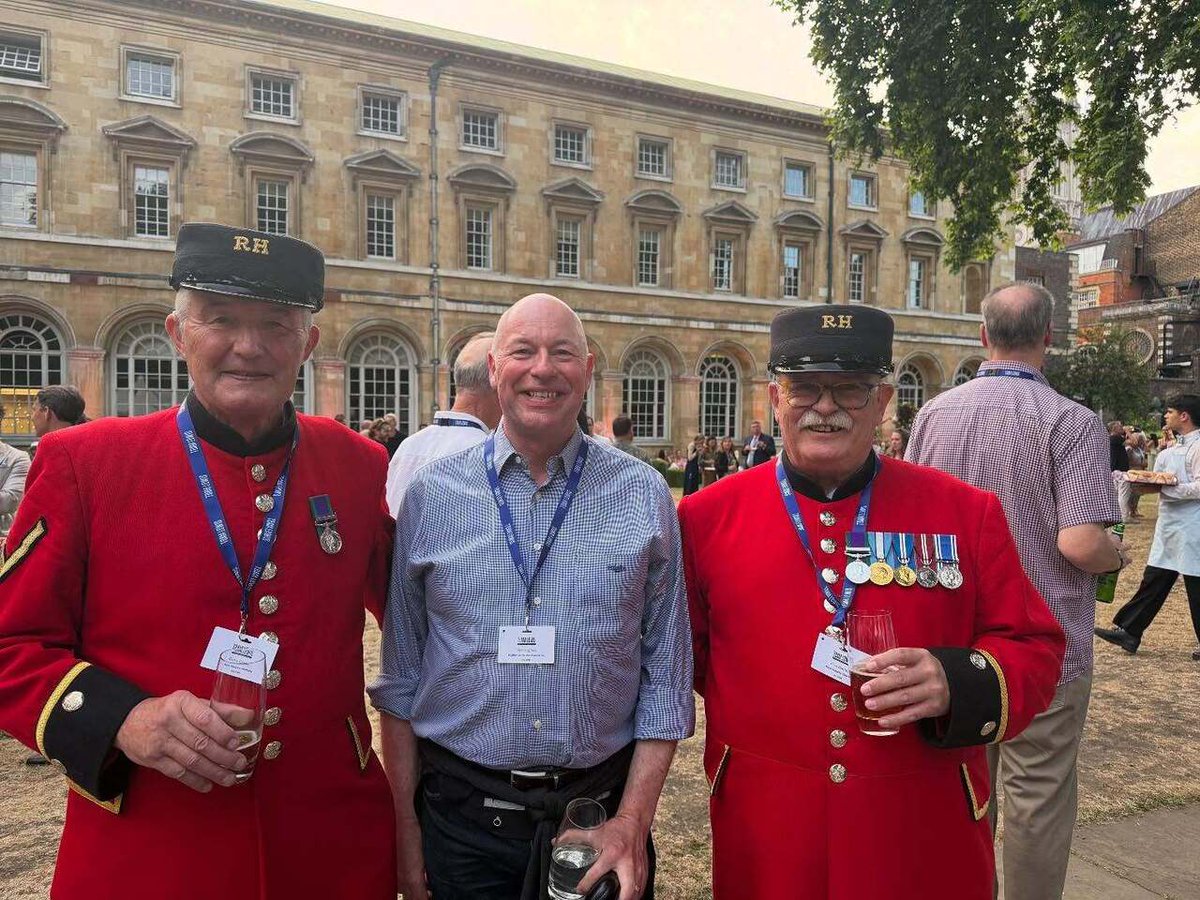 Tim Hughes 提姆·休斯 (@timothy_hughes) on Twitter photo Great night out <a href="/teamlewisglobal/">TEAM LEWIS</a> #teamlewis garden party #gardenparty #london #londonist #marketing #strategy #culture #socialselling #digitalselling #marketingdigital #marketingstrategy #marketingsuccess #marketing101 #marketingtips #leadership #business instagr.am/p/DMLlV3-tugU/ Great night out <a href="/teamlewisglobal/">TEAM LEWIS</a> #teamlewis garden party #gardenparty #london #londonist #marketing #strategy #culture #socialselling #digitalselling #marketingdigital #marketingstrategy #marketingsuccess #marketing101 #marketingtips #leadership #business instagr.am/p/DMLlV3-tugU/