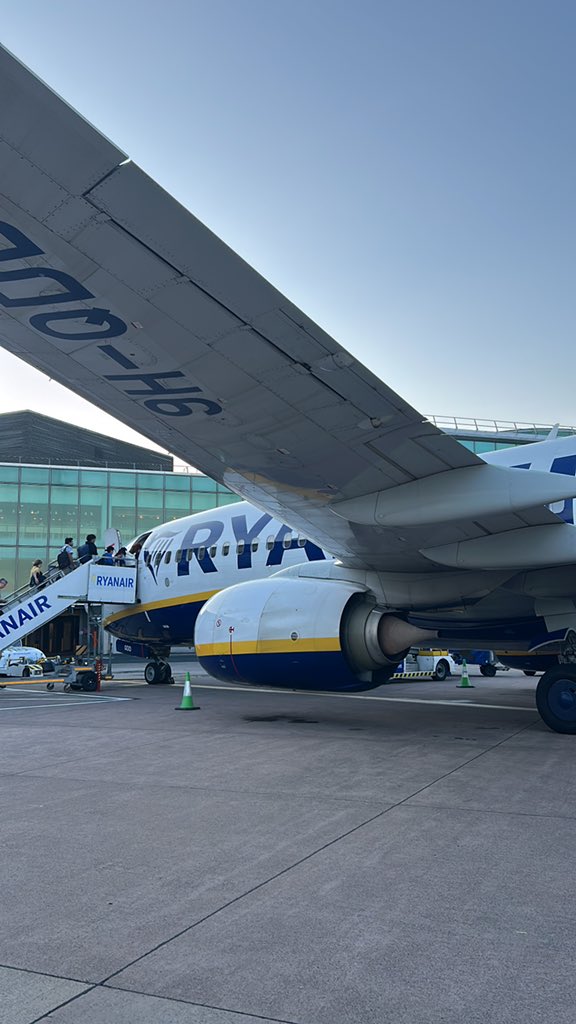 WeatherheadPE's tweet image. Costa Brava 2025 here we come! Just boarding✈️✈️✈️ @WeatherheadHigh