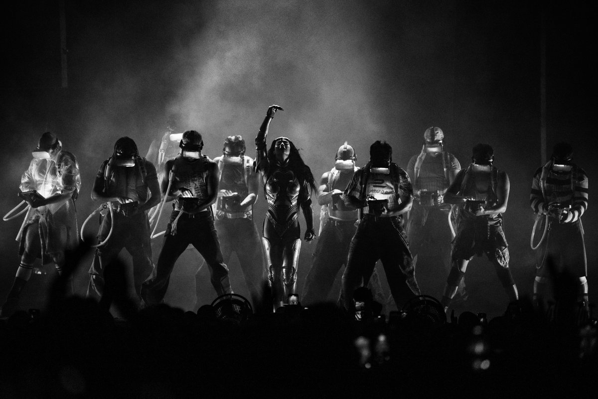 thekiaforum's tweet image. Still Wide Awake from the magic we witnessed. We’ll remember Katy Perry’s hometown show for Lifetimes. 🦋
(📸: @TimothyNorris / Kia Forum Photos)