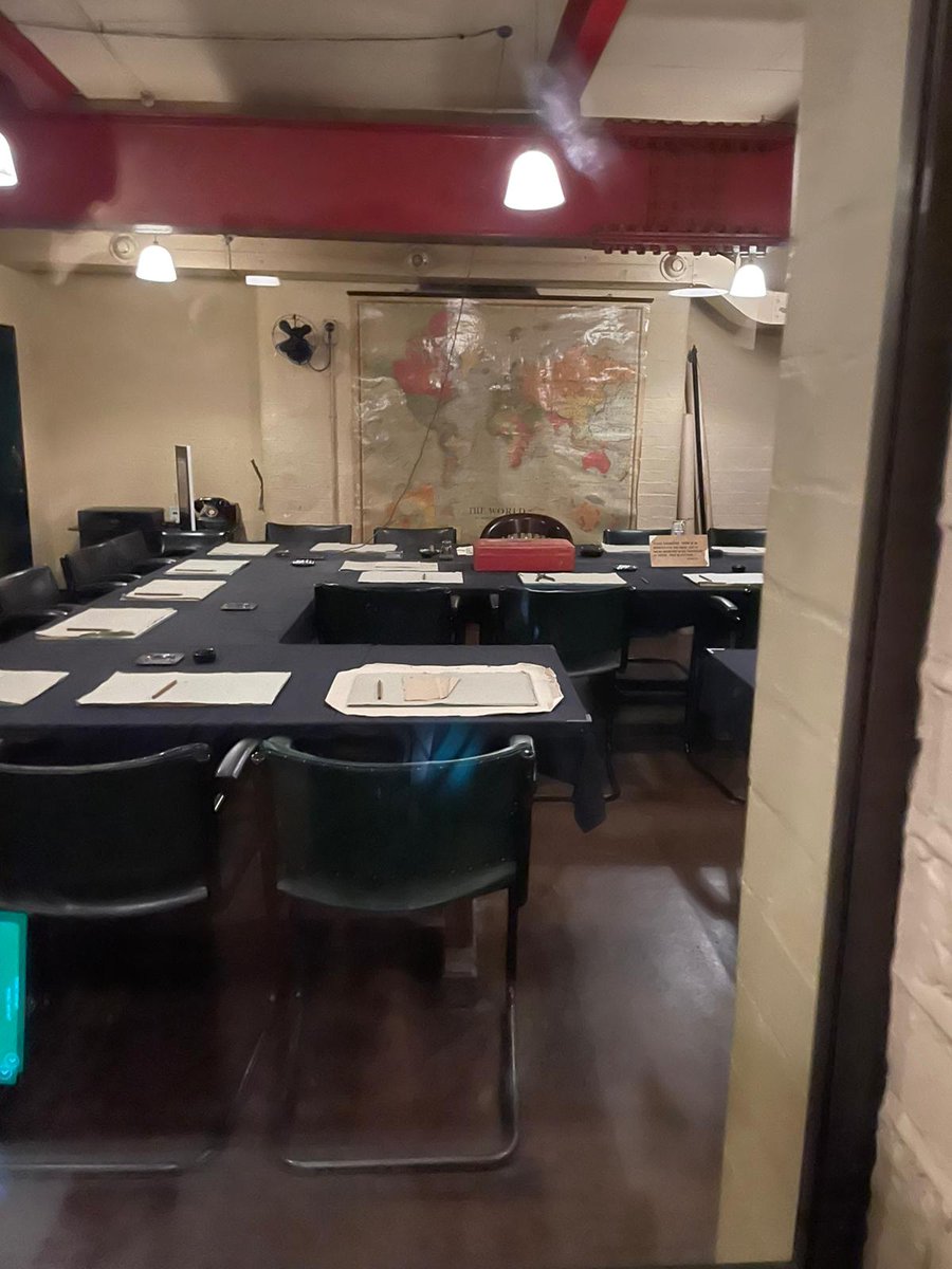 The History trip visited the National Army Museum &amp; were praised by staff for their knowledge &amp; engagement. They walked past sights such as Buckingham Palace &amp; Downing Street before visiting Churchill's war rooms. They ended with time in Leicester Square. #HistLondon2025