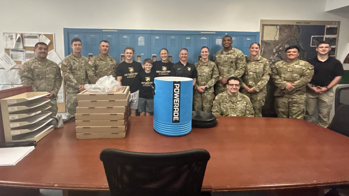 GoArmyWestPoint's tweet image. Our Athletic Department went out this week to thank our emergency and support services!
Thank you for all you do here at West Point!