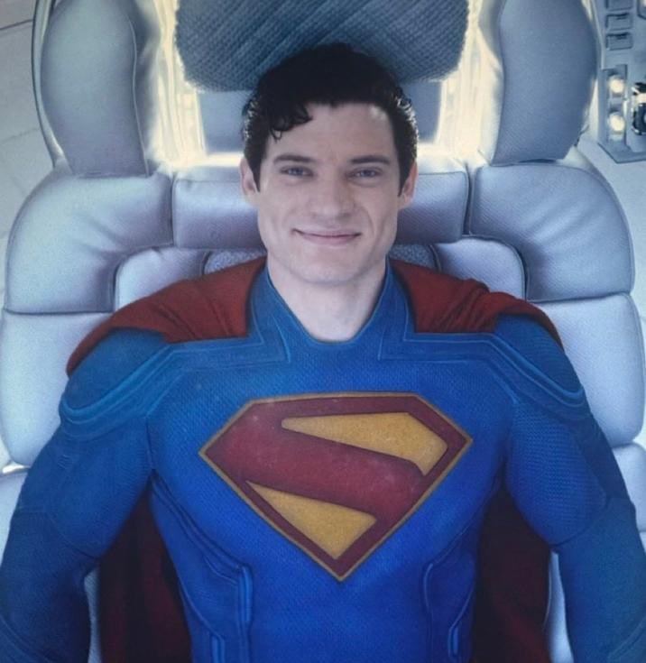 Superman (2025)
⭐️⭐️⭐️⭐️⭐️
A new take on the hero’s journey that suggests the possibility some YT metapeople is able to develop a sense of humanity 
Genres: Sci Fi/Fantasy/Comedy/“Antisemitism”