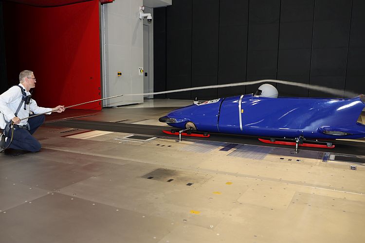 Sports_Examiner's tweet image. PANORAMA: @BeachVBWorld Elite 16 coming to Newport Beach! @Acura to support @USABS Bobsled & Skeleton; official #laundry service for @USAFencing ? ~ bit.ly/46fKrNE @poplin_co