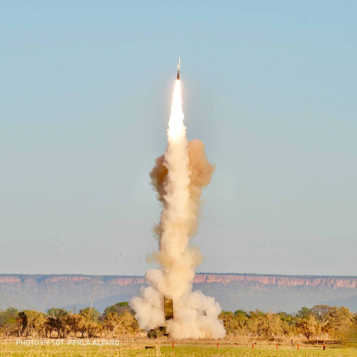 LMNews's tweet image. In partnership with the @USArmy, @LockheedMartin just proved the Mid-Range Capability strength and effectiveness by destroying a maritime test target during #TalismanSabre25.