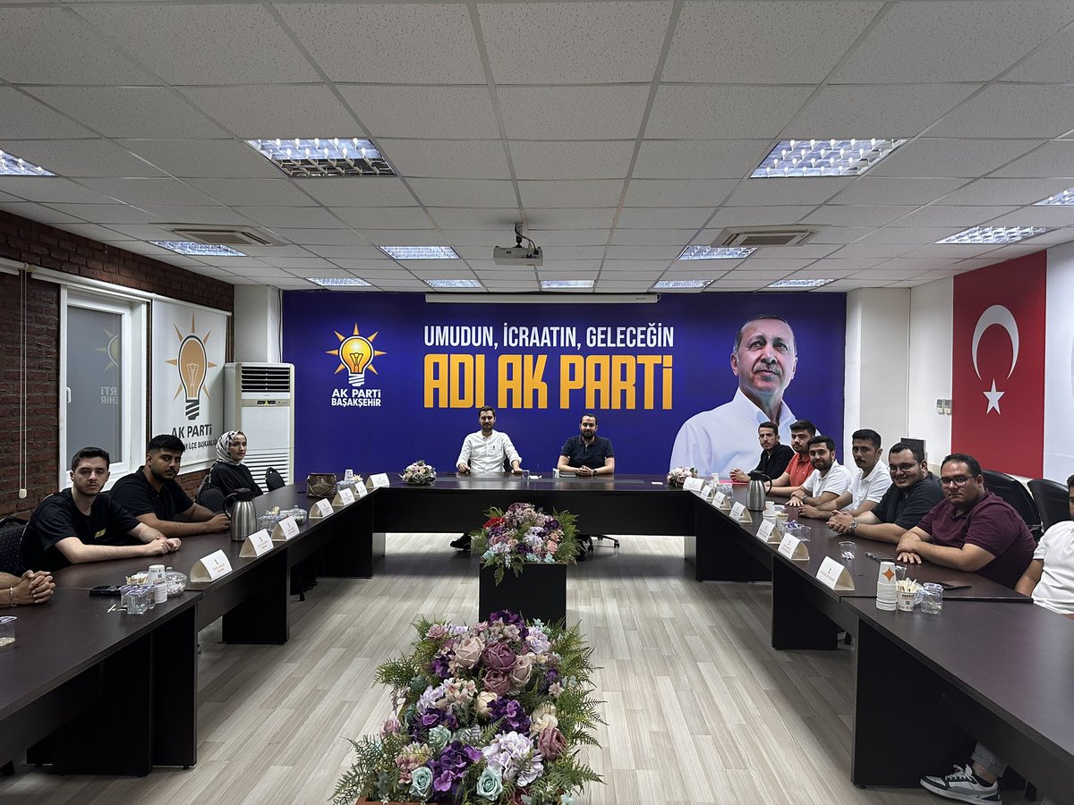 Haftalık Olağan Yönetim Kurulu Toplantımızı <a href="/SuleymanAksoyy/">Süleyman Aksoy</a> başkanlığında İl Sorumlumuz <a href="/frknckr37/">Furkan Çakar</a> ’ın katılımıyla gerçekleştirdik.