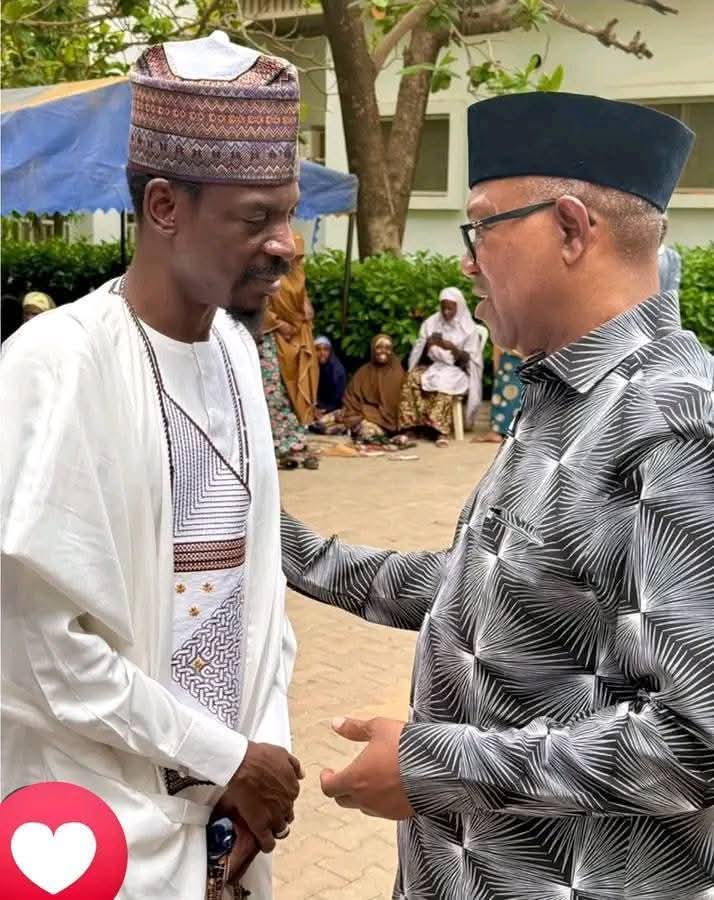 Dr. Sammy Ajufo JP, MNGRM (@sammyajufo) on Twitter photo If I didn't know better, I would assert that Buhari was secretly rooting for Obi to win. The pieces are coming together, and it has nothing to do with Obi's condolence visit. If I didn't know better, I would assert that Buhari was secretly rooting for Obi to win. The pieces are coming together, and it has nothing to do with Obi's condolence visit.