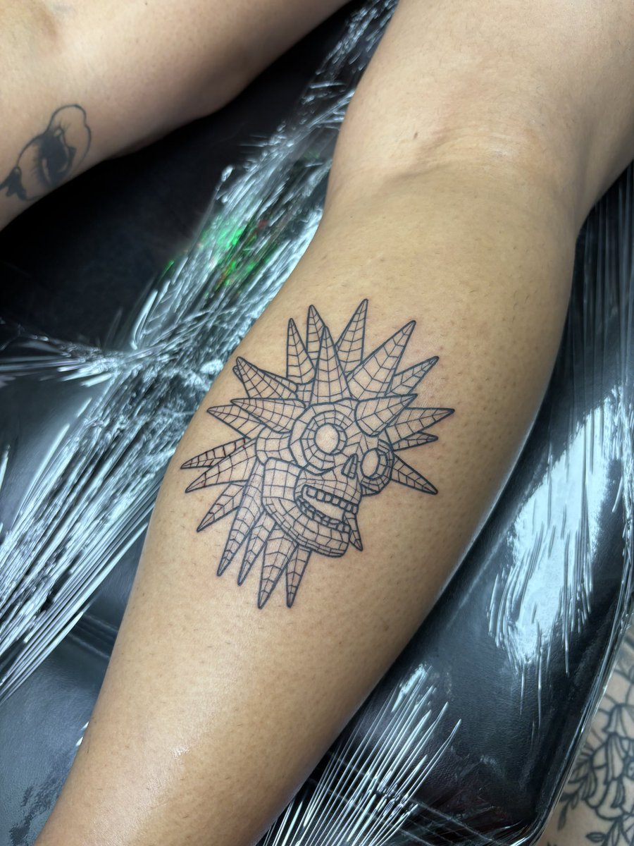 missmilkton's tweet image. tattooed the disco skull from scooby doo