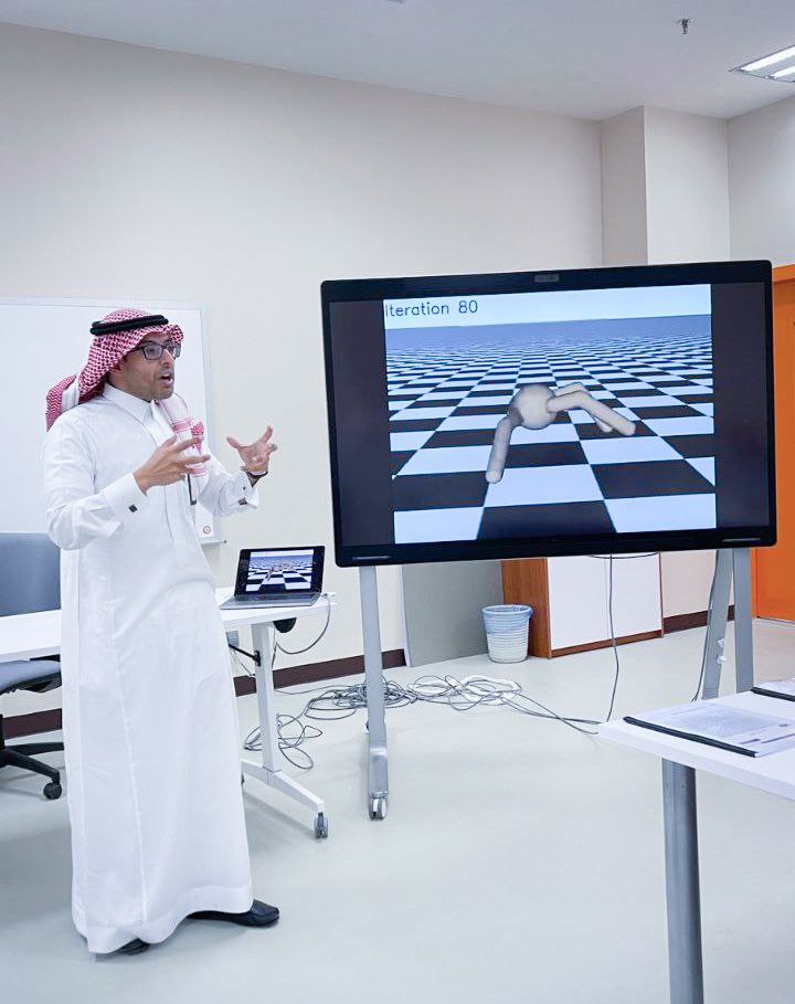 safkku's tweet image. ضمن فعاليات برنامج #موهبة_الإثرائي_الأكاديمي، قدّم د. أيمن قحمش محاضرة علمية تناولت الذكاء الاصطناعي والروبوتات الذكية وتطبيقاتها، إلى جانب أهمية الأمن السيبراني ودوره في حماية الأنظمة الذكية، واستعرض خلالها تطبيقات الذكاء الاصطناعي في الحياة اليومية وآفاقه المستقبلية، وذلك…