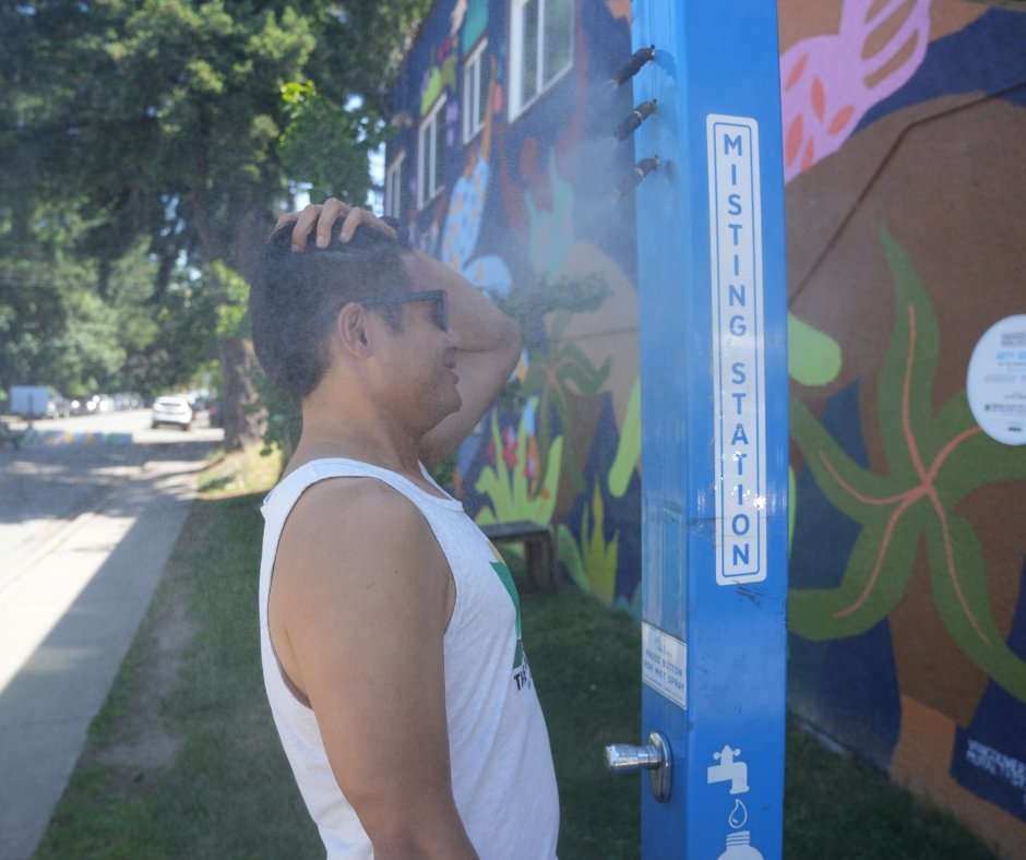 Be prepared for warm days
🌡️Assess home safety: Indoor temps above 31 C can be dangerous. 
🎯 Make a cool plan: Identify air-conditioned locations like community centers, libraries, malls or movie theaters. 
✔️Check on others: Look out for seniors &amp; vulnerable neighbours.
1/2