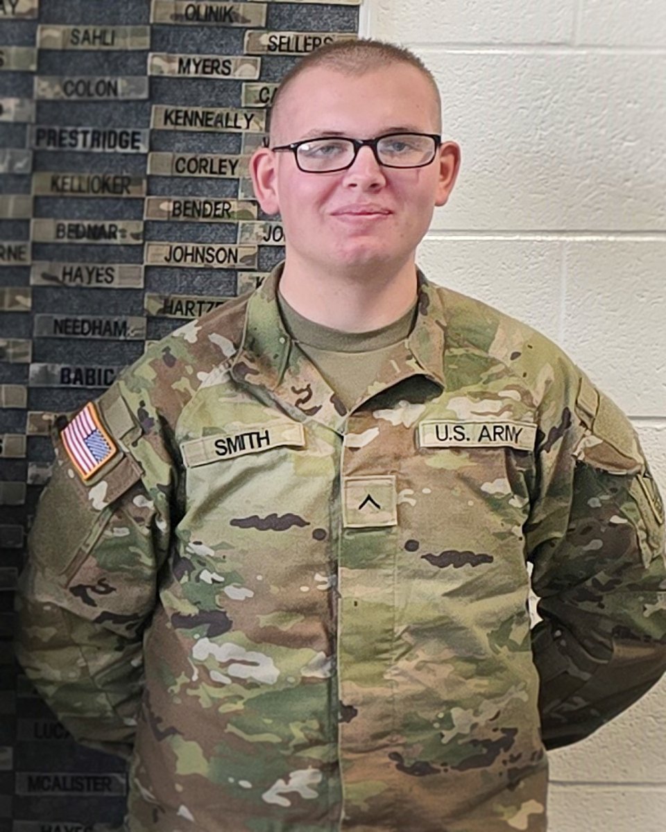 ArmyGuardOhio's tweet image. PV2 Jacob Smith enlisted in the Ohio Army National Guard as a member of the mortar team. Responsible for the infantry’s most powerful weapon, the mortar, the well-trained mortar team often means the difference between victory and defeat for our troops.