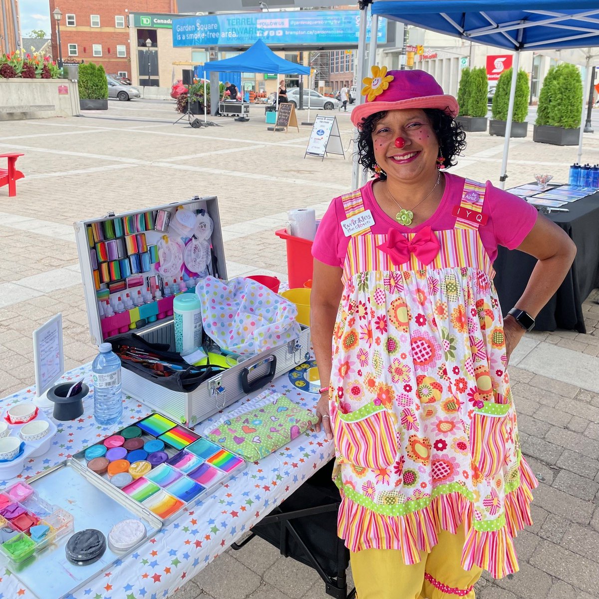 Garden Square Brampton (@gsqbrampton) on Twitter photo Our favourite clown is back this Sat from 5-6PM with colourful face painting, in time to kick off movie night! Then catch Po on his latest kung fu adventure, followed by an epic dragon quest:
6PM - Kung Fu Panda 4
8PM - Dungeons & Dragons: Honor Among Thieves
<a href="/clowntwinkles/">Twinkles the Clown</a> Our favourite clown is back this Sat from 5-6PM with colourful face painting, in time to kick off movie night! Then catch Po on his latest kung fu adventure, followed by an epic dragon quest:
6PM - Kung Fu Panda 4
8PM - Dungeons & Dragons: Honor Among Thieves
<a href="/clowntwinkles/">Twinkles the Clown</a>