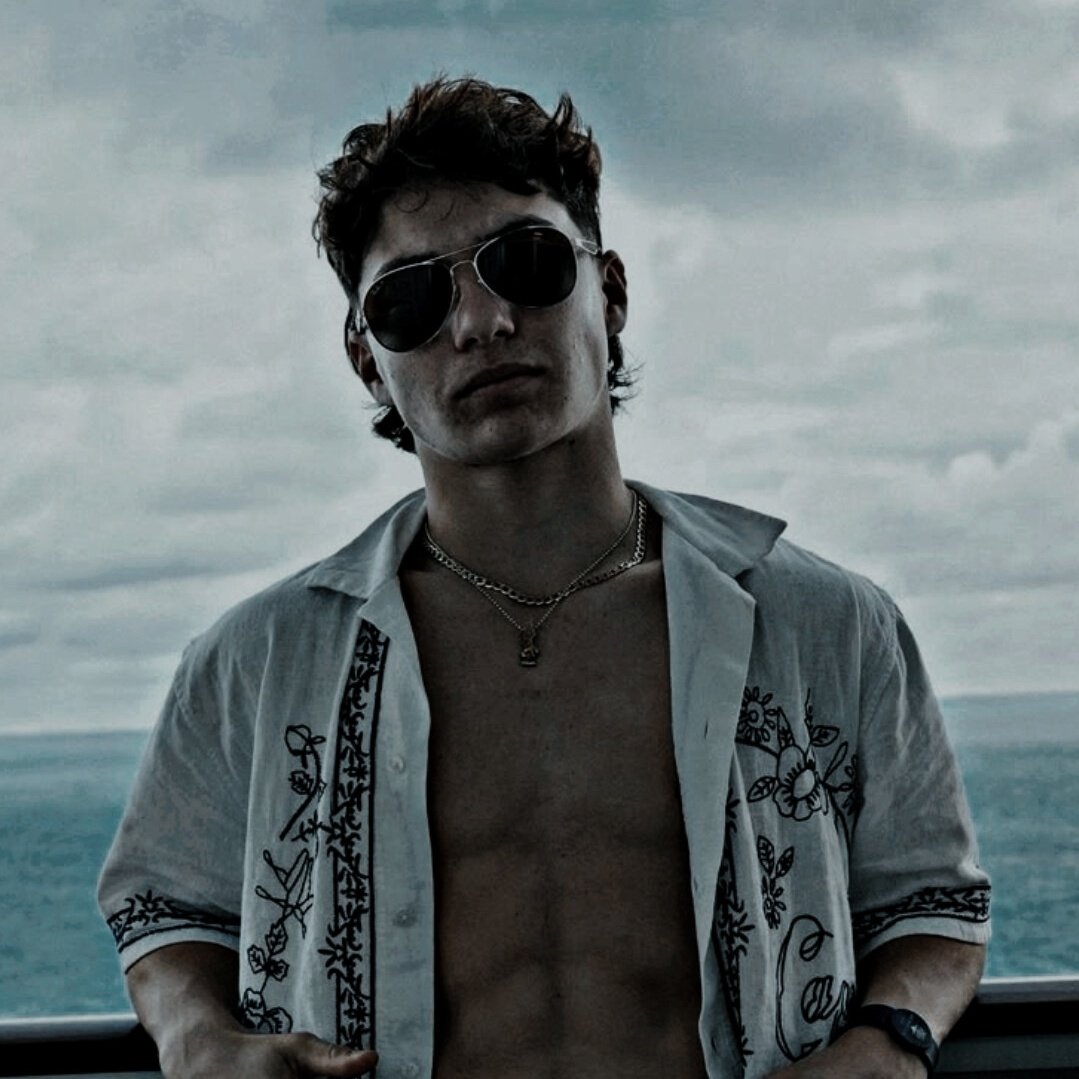 𝐀𝐍𝐓𝐈-𝐕𝐄𝐍𝐎𝐌 tweet media