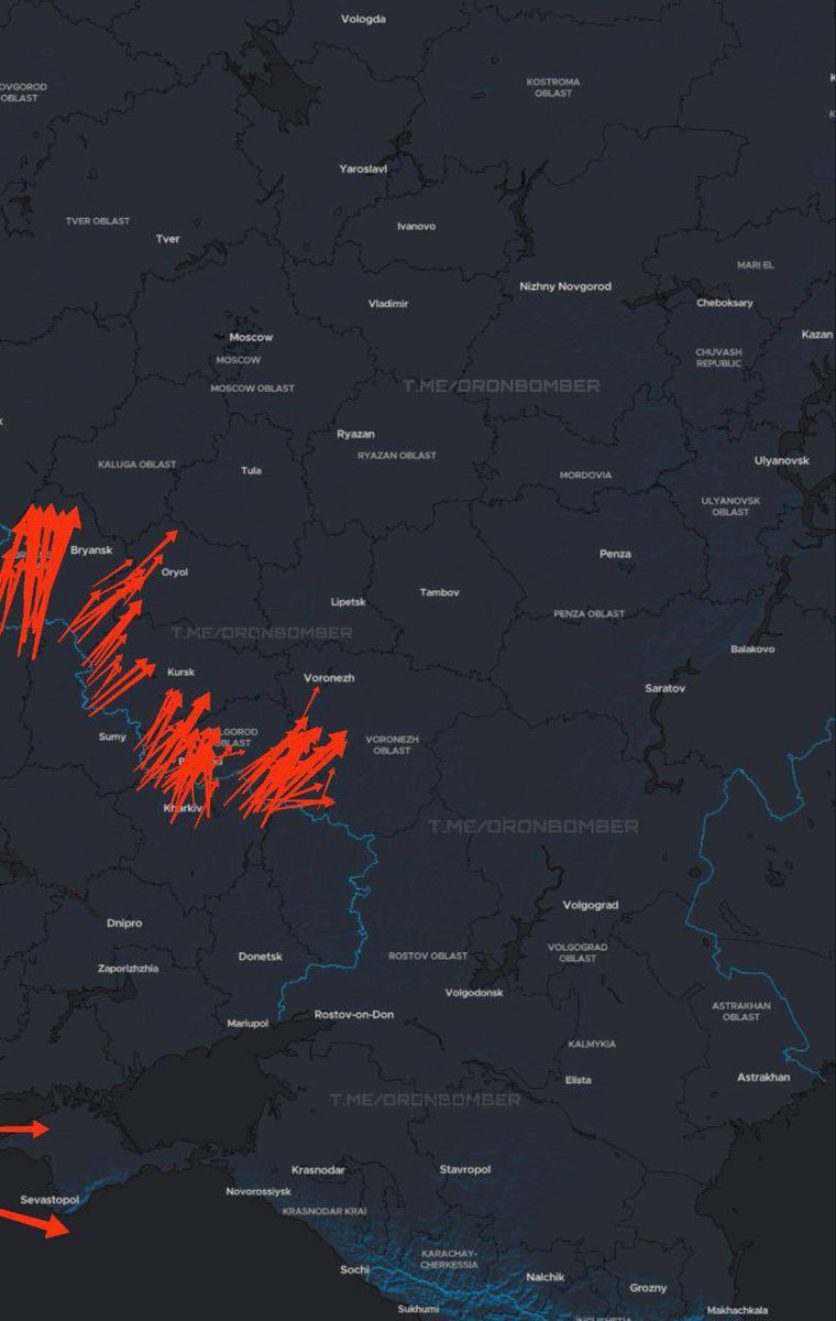 DrnBmbr's tweet image. 🇺🇦23:00 | 16/07
Approximate flight routes of our UAVs:
🔴 Red arrow – directions of loitering munition/strike UAVs;
All information regarding the routes is taken from Russian sources.