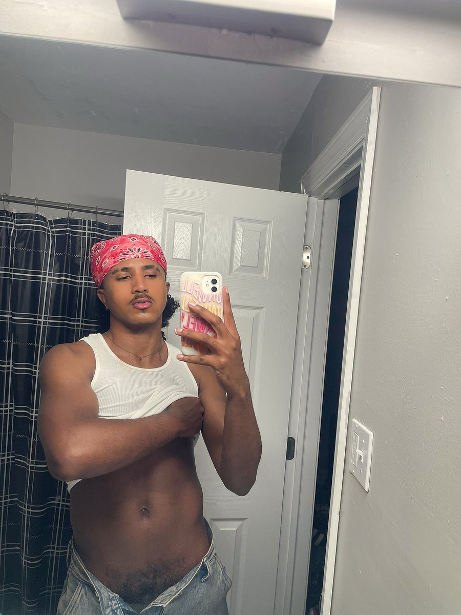 Zeusamo (@zeusgotfans) on Twitter photo 