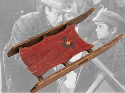 Wellesnetcom's tweet image. Rosebud sled sold! Fierce bidding drove the price of the iconic CITIZEN KANE prop to $11.8 million during a streamed auction today. #orsonwelles #citzenkane
wellesnet.com/rosebud-sold-a…