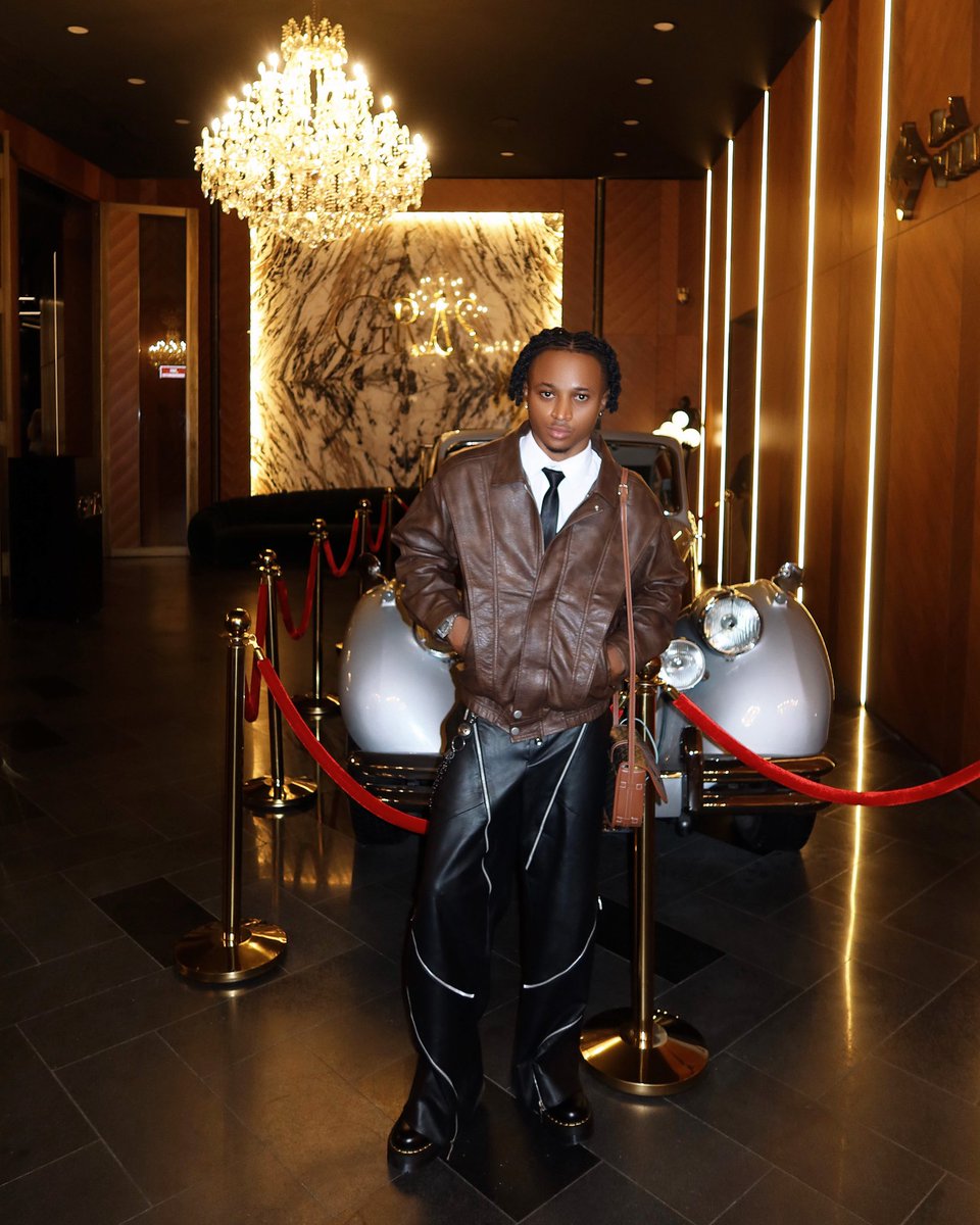 _Heisjosh's tweet photo. Suite up in style , it’s a power move 🚀❤️ https://t.co/QnUo2VIh5n