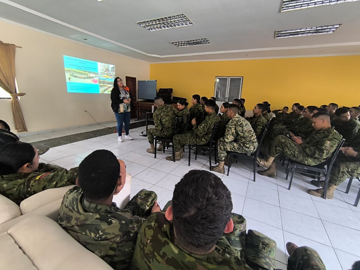 Riesgos Ecuador tweet media