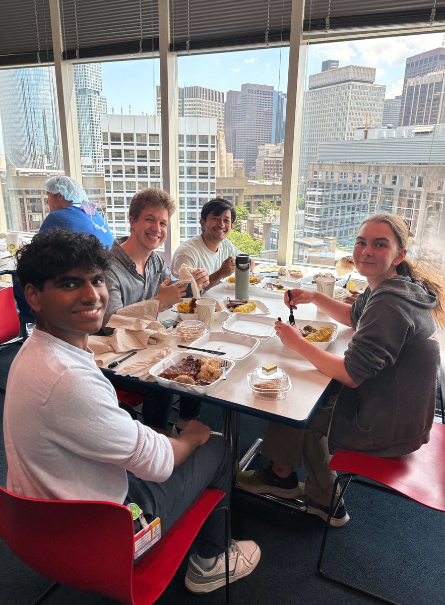 ShrinersBoston's tweet image. The summer season was in full swing at @ShrinersBoston today. Our culinary staff organized a festive BBQ lunch to celebrate our dedicated employees, who go above and beyond every day for our patients and families.
#ShrinersChildrens