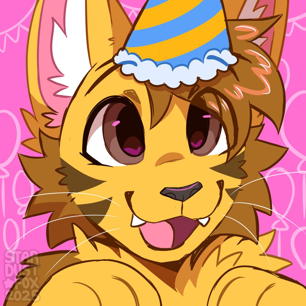 StardustFoxArt's tweet image. Happy birthday to my oranch cat boyfriend, @VOwOlt !!! 💛 Some bday art commissioned by Soarin and the suit I made him for his bday too :3c
Ilysm, have a joyful birthday !!! 💛💛💛