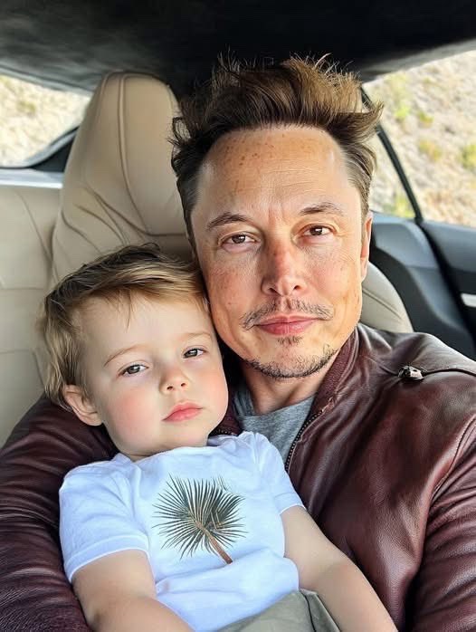 musk_coco's tweet image. I want all my Genuine fans to say “Hi” 👋🏻 to my handsome son,it costs $0.00 to do that 🥰