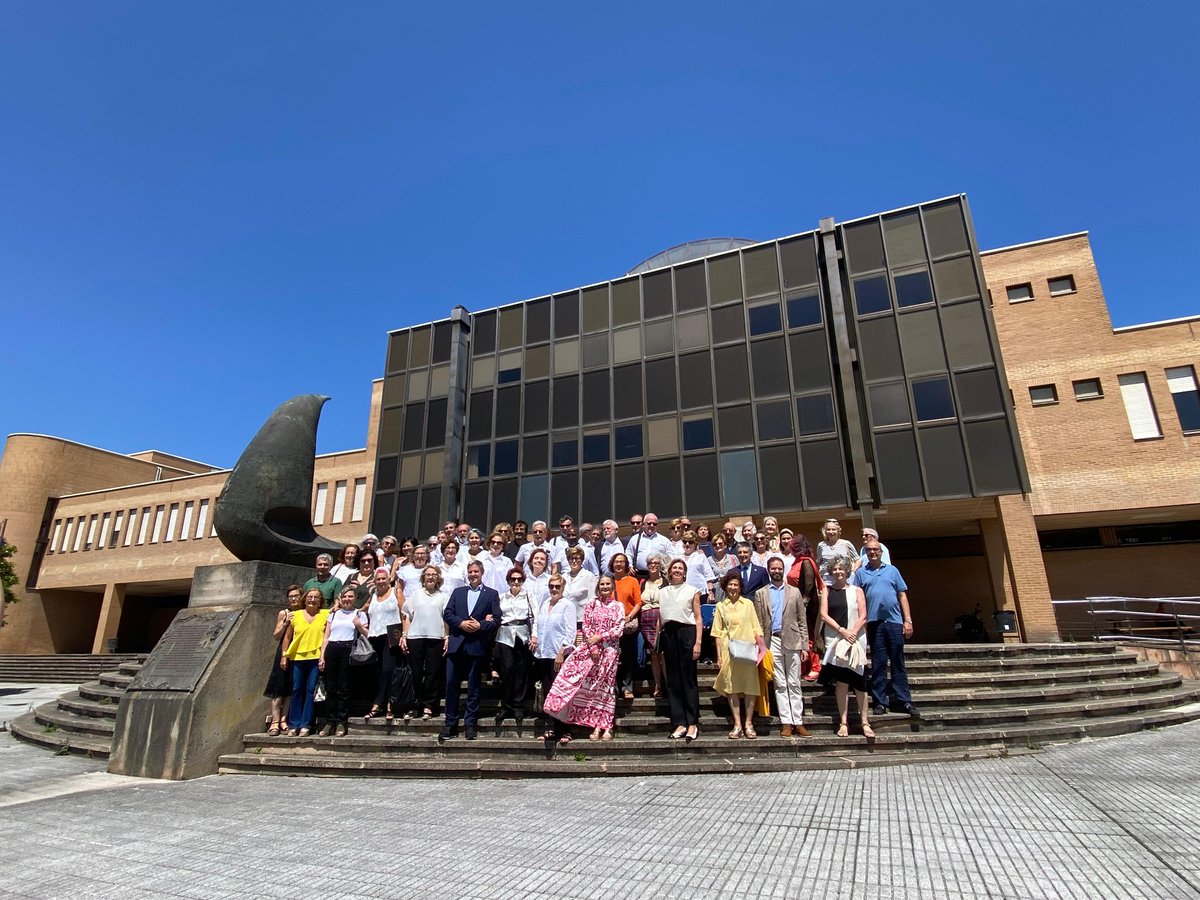 🎓 Hoy hemos celebrado el final de curso de PUMUO con una clase magistral de la profesora Soledad Álvarez. ¡Un lujo! 👏
Gracias a alumnos, profesores y patrocinadores por hacer posible este año lleno de aprendizaje y entusiasmo 💫
¡Nos vemos pronto! 🙌 #PUMUO #Uniovi