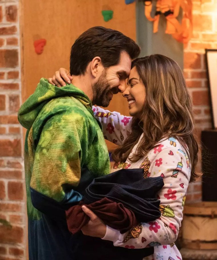 MundoClauMartin's tweet image. Dia 1263727 extrañandolos 🥹😭
Vuelvan #JuegosdeAmoryPoder
#Luberto ❤ 🫶🏽