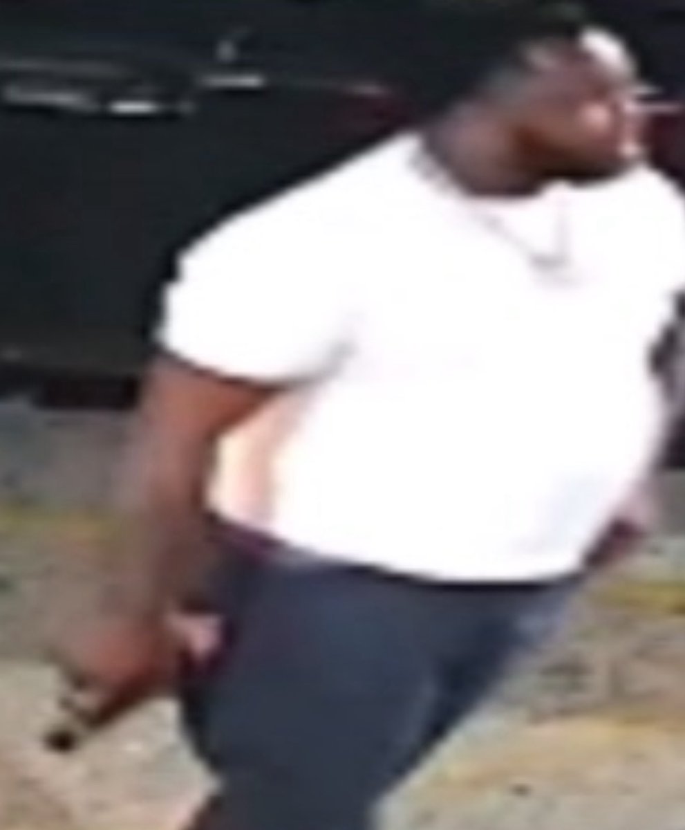 KeeleyFox29's tweet image. SUSPECT SEEN WITH GUN IN SOUTH PHILADELPHIA MASS SHOOTING Of 8 on July 5th on 7 Elements bar balcony. 1100 Washington Avenue, WANTED by @PhillyPolice in photos provided to me from law enforcement sources. 1/3
