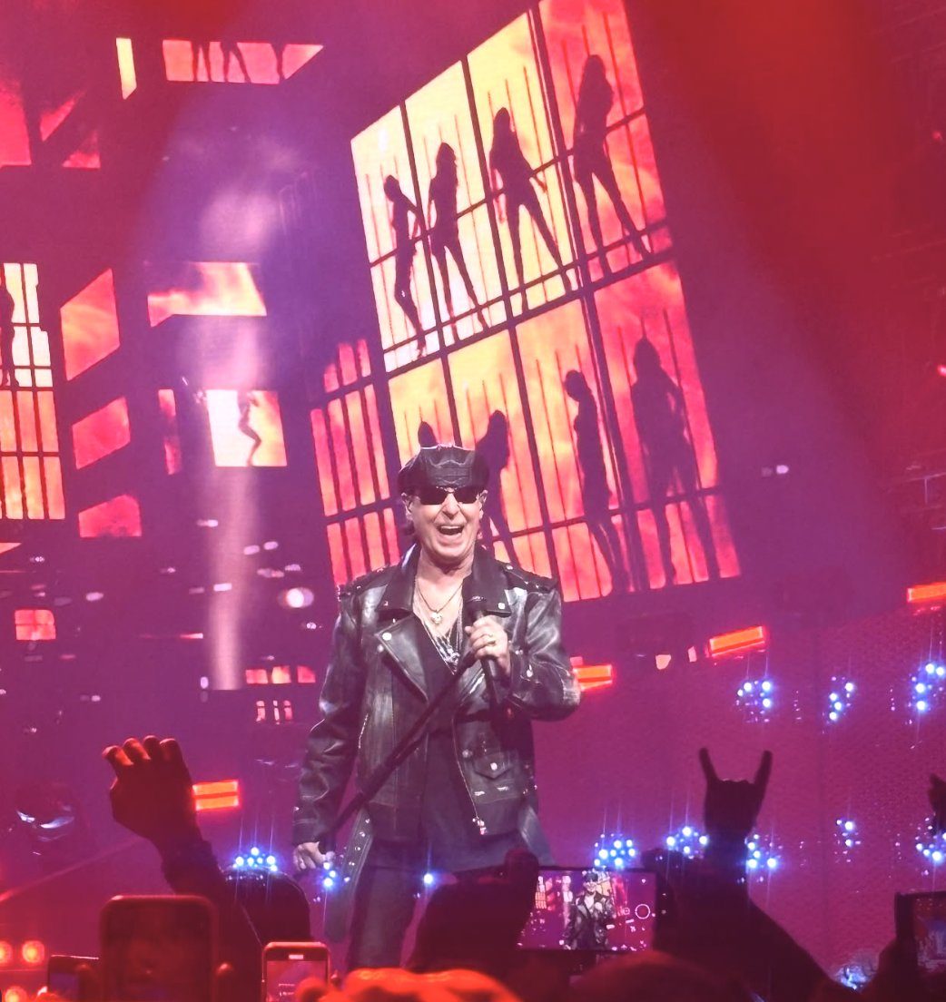 scorpions's tweet image. Coming Home to Portugal! See you rock believers tonight in Vila Nova de Gaia!
🎟 The-Scorpions.com/tour
📸 saphi.art