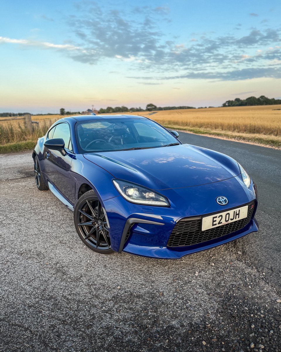 Oli Hughes (@autobant) on Twitter photo 🧽 Clean car & clear skies ☀️ #GR86 🧽 Clean car & clear skies ☀️ #GR86