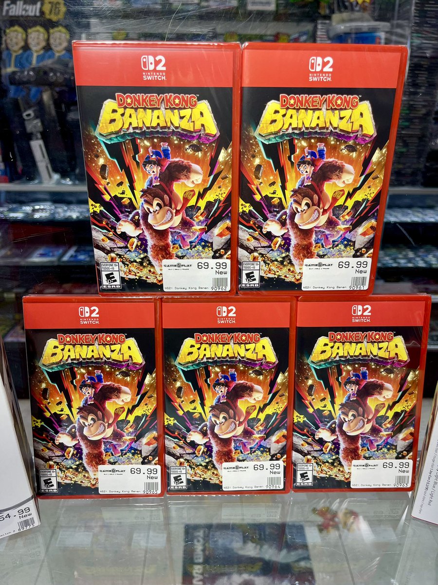 gameplayla's tweet photo. 🍌🐵 Come on in for Donkey Kong Bananza for the Nintendo Switch 2 — it’s wild, it’s loud, and it’s classic DK chaos with next-gen flavor. Swing by and grab yours before it disappears faster than a golden banana. First come, first serve for walk-ins! 

📍10937 Venice Blvd, LA CA https://t.co/cuZbWN96kX