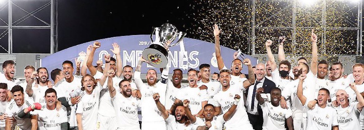 🇪🇸 في مثل هذا اليوم من عام 2020 !

🏆 ريال مدريد بقيادة الأسطورة المدرب زيدان بطلاً للدوري الإسباني للمرة الـ 34 في تاريخه

🏆 الأسطورة زيدان وصل لـ 11 بطولة كأكثر مدرب غير إسباني تحقيقاً للبطولات مع ريال مدريد