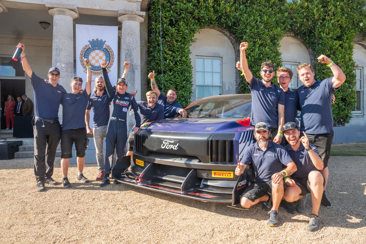 jimfarley98's tweet image. .@FOSGoodwood is a special event for @Ford and motorsports fans. It's not just about speed, it's about showing how our vehicles drive innovation and push our products and industry forward. This year we had a great showing of Ford history and future, celebrating 60 years of the…