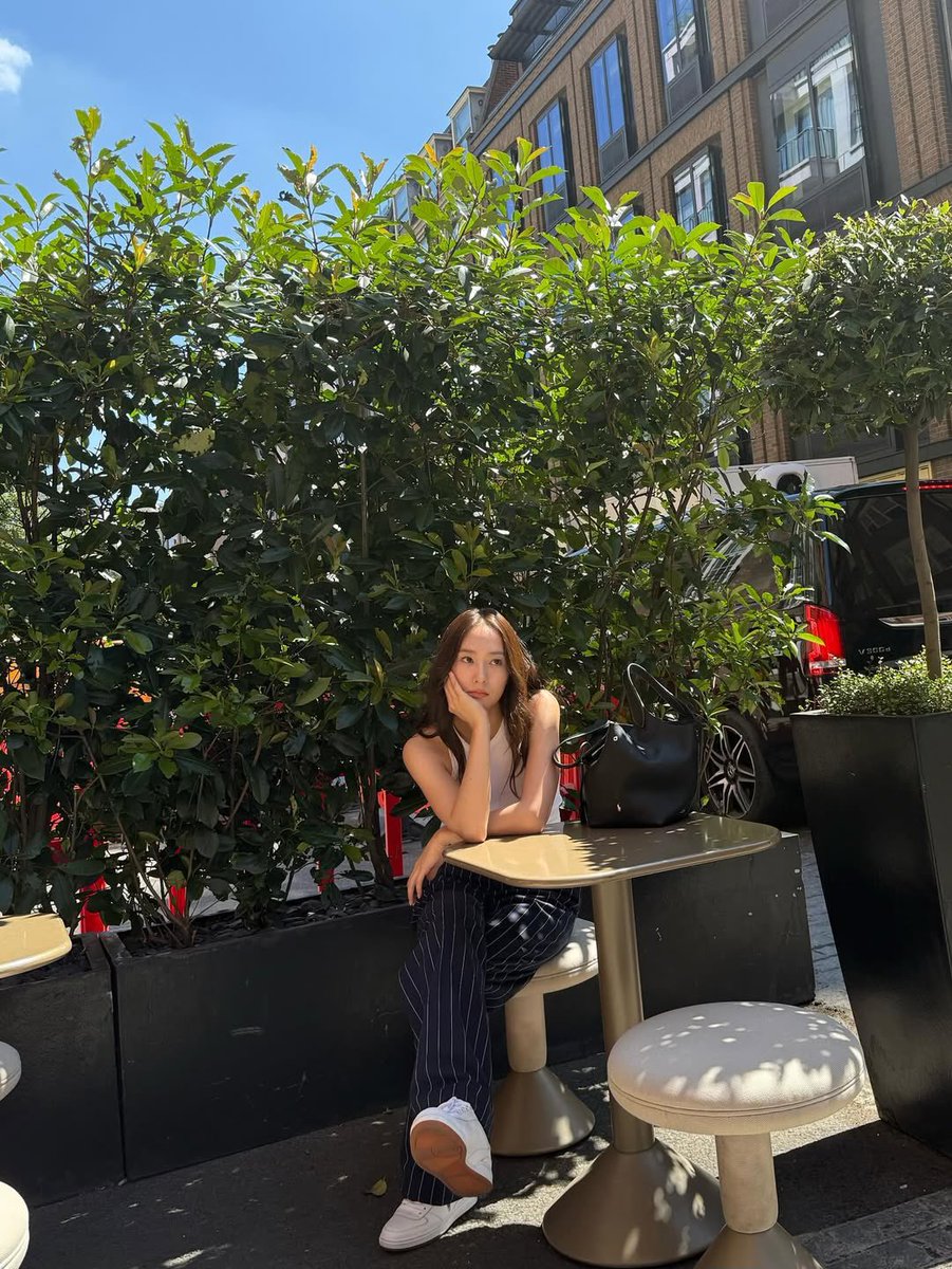 krystal pics tweet media
