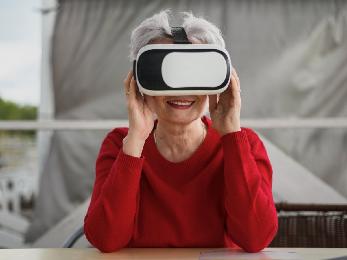 JMIR Serious Games: Exploring the Immediate and Long-Term Effects of Immersive #VirtualReality #VR on Behavioral and Psychological Symptoms of Dementia and Caregiver Burden: Longitudinal Observational Study dlvr.it/TLyG5K