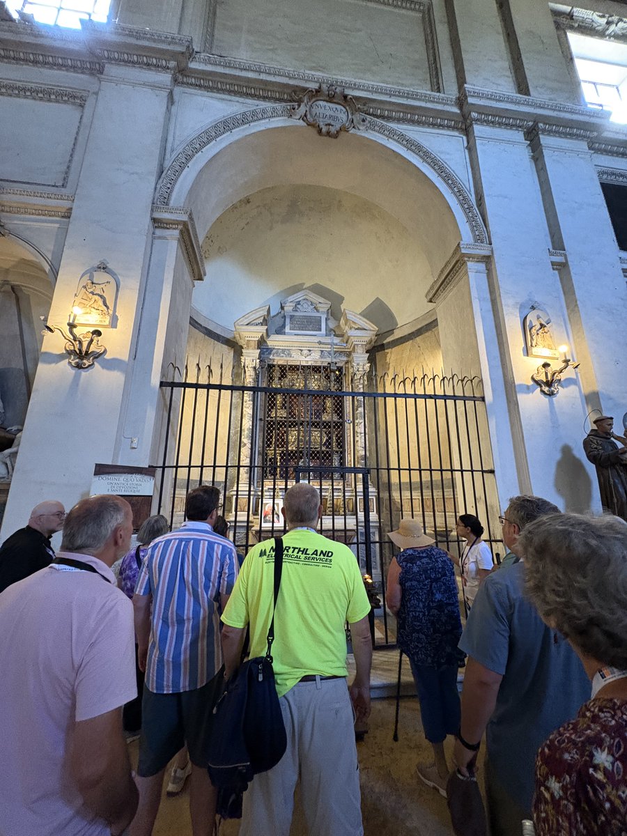 sqpn's tweet image. Greetings from Roma and the Mysterious World pilgrimage. On our second day, we visited the Forum and then visited the church of Santa Francesca, and the Mamertine prison where Saints Peter and Paul were imprisoned and then the catacombs of St. Sebastian. After that, Fr. Chip…