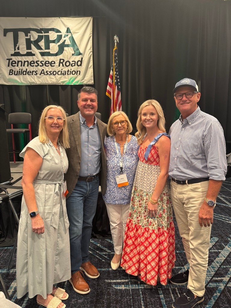 midstate_const's tweet image. An incredible year at the TRBA Mid-Year Meeting in Nashville!
Kelly Coleman accepted the TRBA Lifetime Achievement Award on behalf of the late Johnny Fred Coleman. Carol Coleman was also honored for founding Ollie Otter child passenger safety.
#MidStateConstruction #TRBA