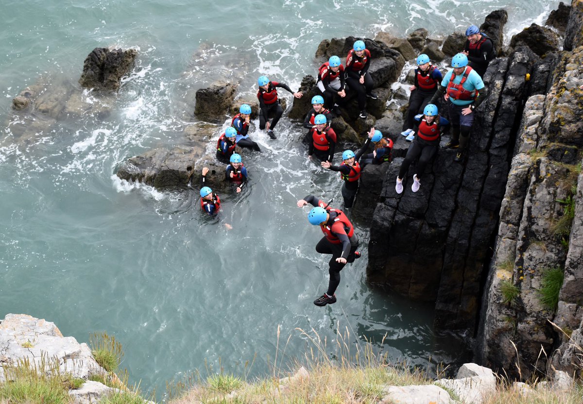 Morfa Bay Adventure tweet media