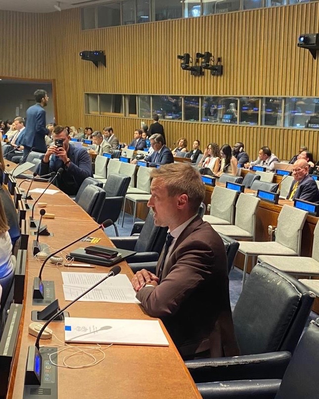 LatviaUN_NY's tweet image. SIDS hold great potential, talent and ambition.
During #HLPF 2025 session on SIDS and their strategies for #SDGs success, Latvia🇱🇻expressed its openness to share its best practices and readiness to establsih foundations for long-term cooperation.