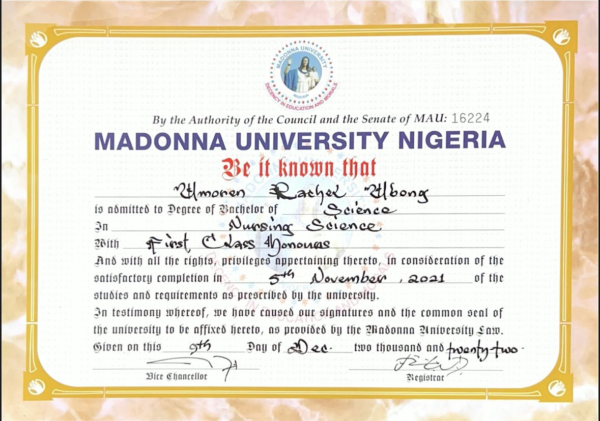she_is_rayy's tweet photo. @adekunleGOLD I hope I’m not too late 😭
This is mineee 
First Class in Nursing, Madonna University https://t.co/UgYI4Mjmnq